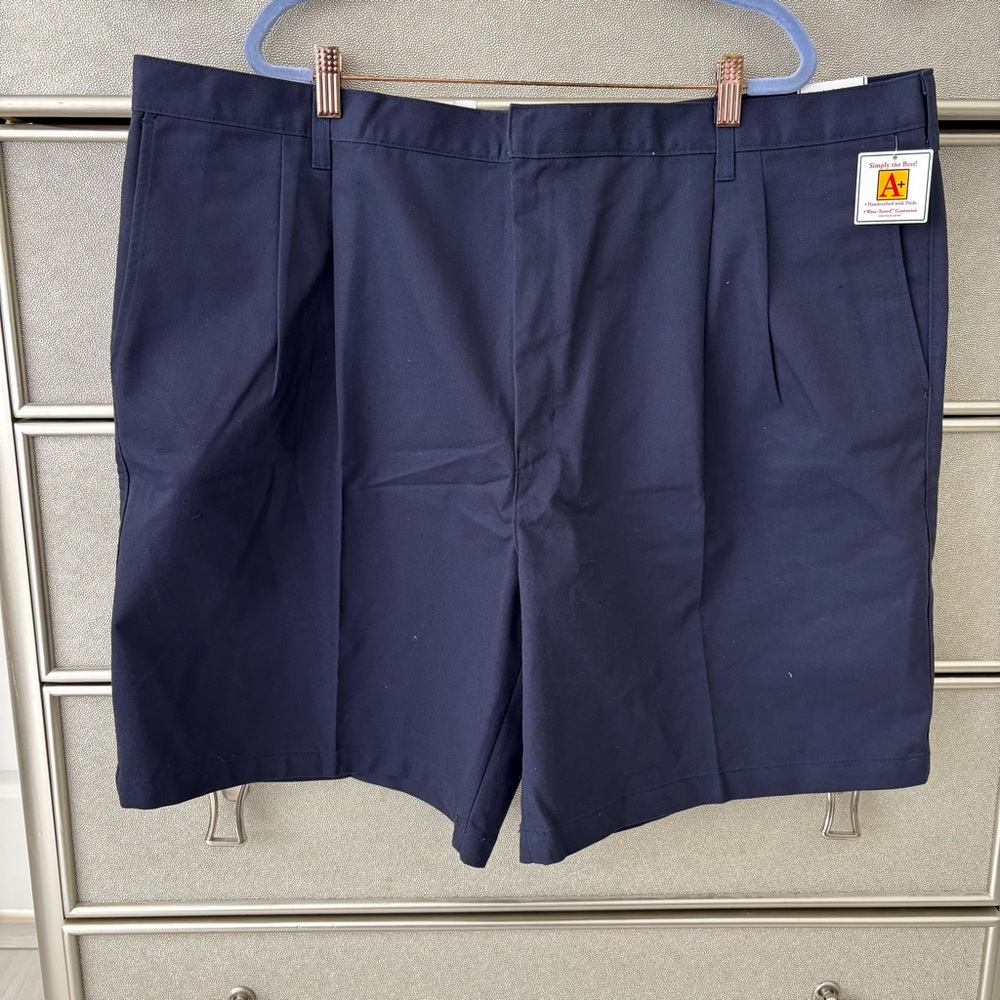 A+ Men’s Navy Pleated Shorts, Size 48 — Item 0257